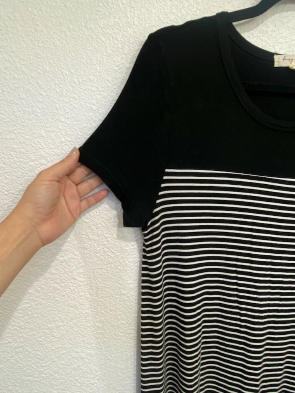 Daisy Island T-Shirt Dress Casual Striped Black & White Medium - Picture 4 of 6